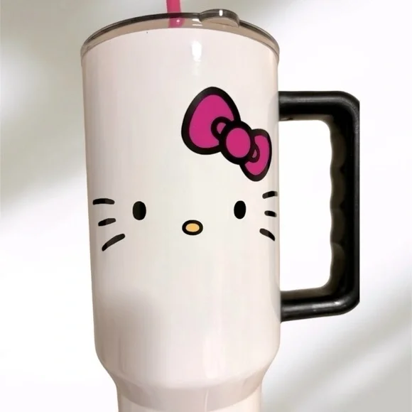 Hello Kitty : White Stainless Steel Thermal Mug | 40 OZ | NWT ✨🤍 - Picture 3 of 6